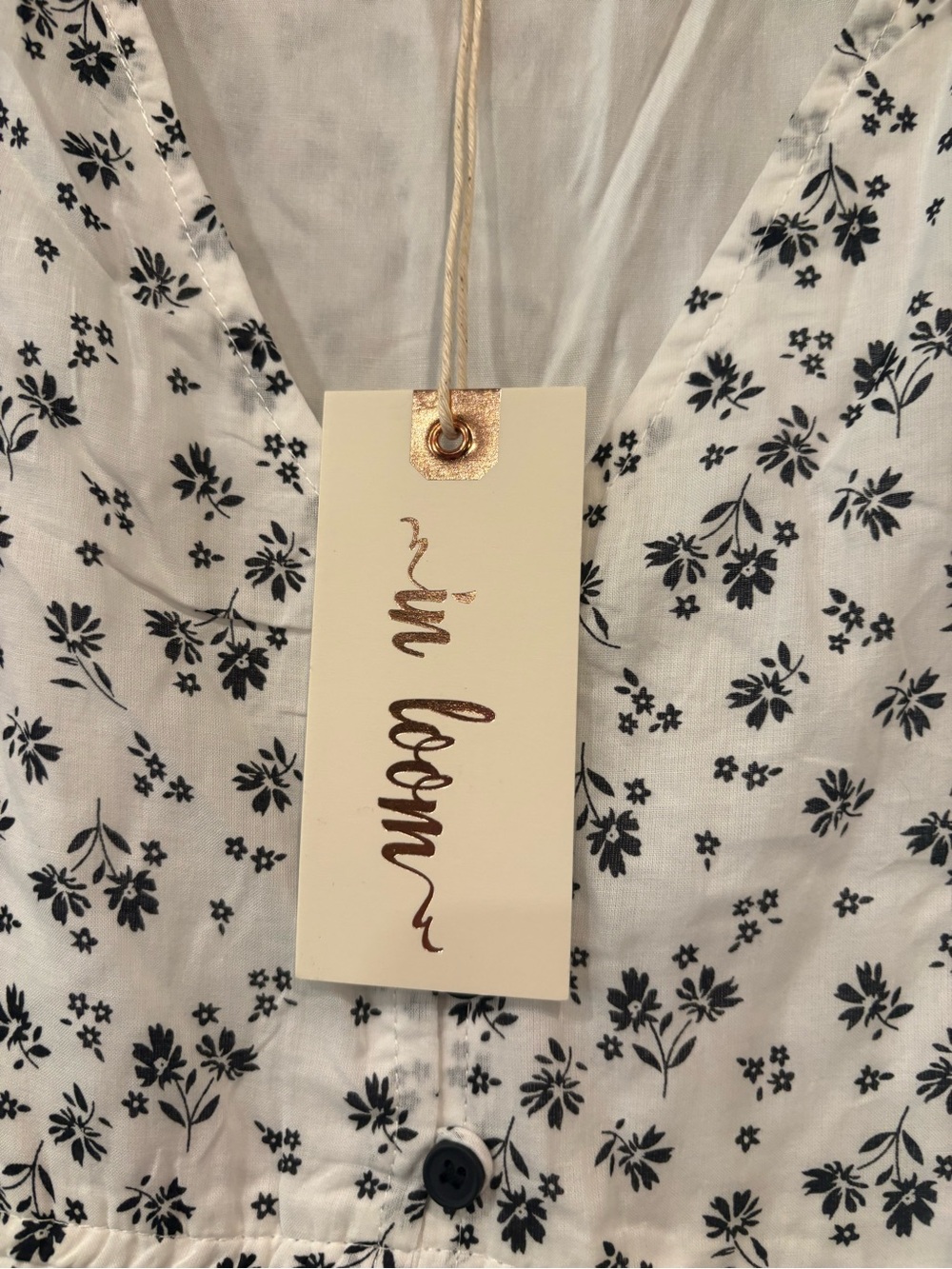 In Loom $78 NWT Ditsy Floral Puff Sleeve Tiered Maxi Dress Large Cottagecore - Picture 4 of 11